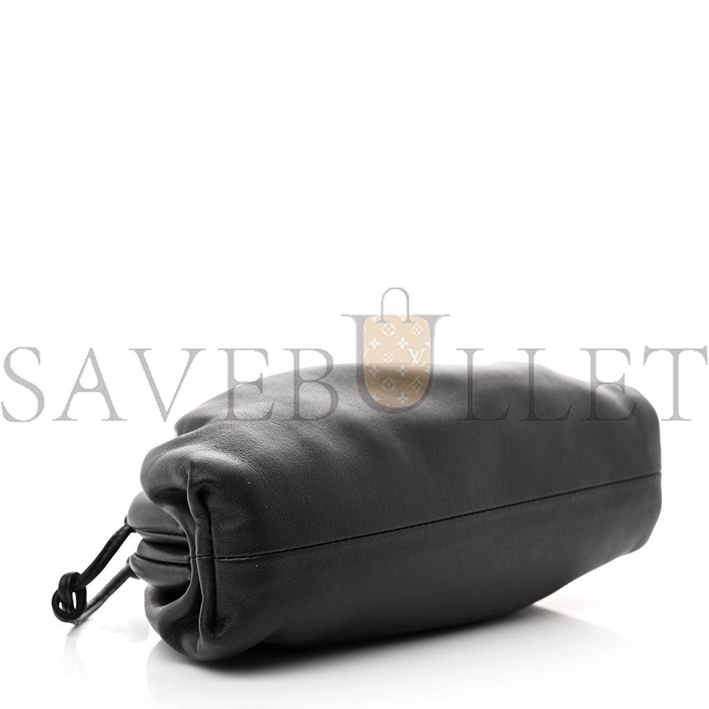 BOTTEGA VENETA BUTTER CALFSKIN THE MINI POUCH BLACK (21*12*5cm)