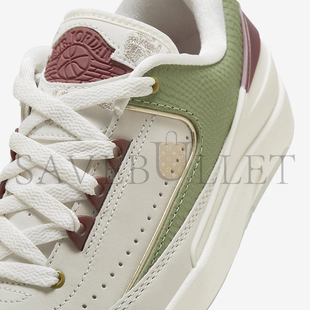 NIKE AIR JORDAN 2 LOW RETRO YEAR OF THE DRAGON FJ6871-100